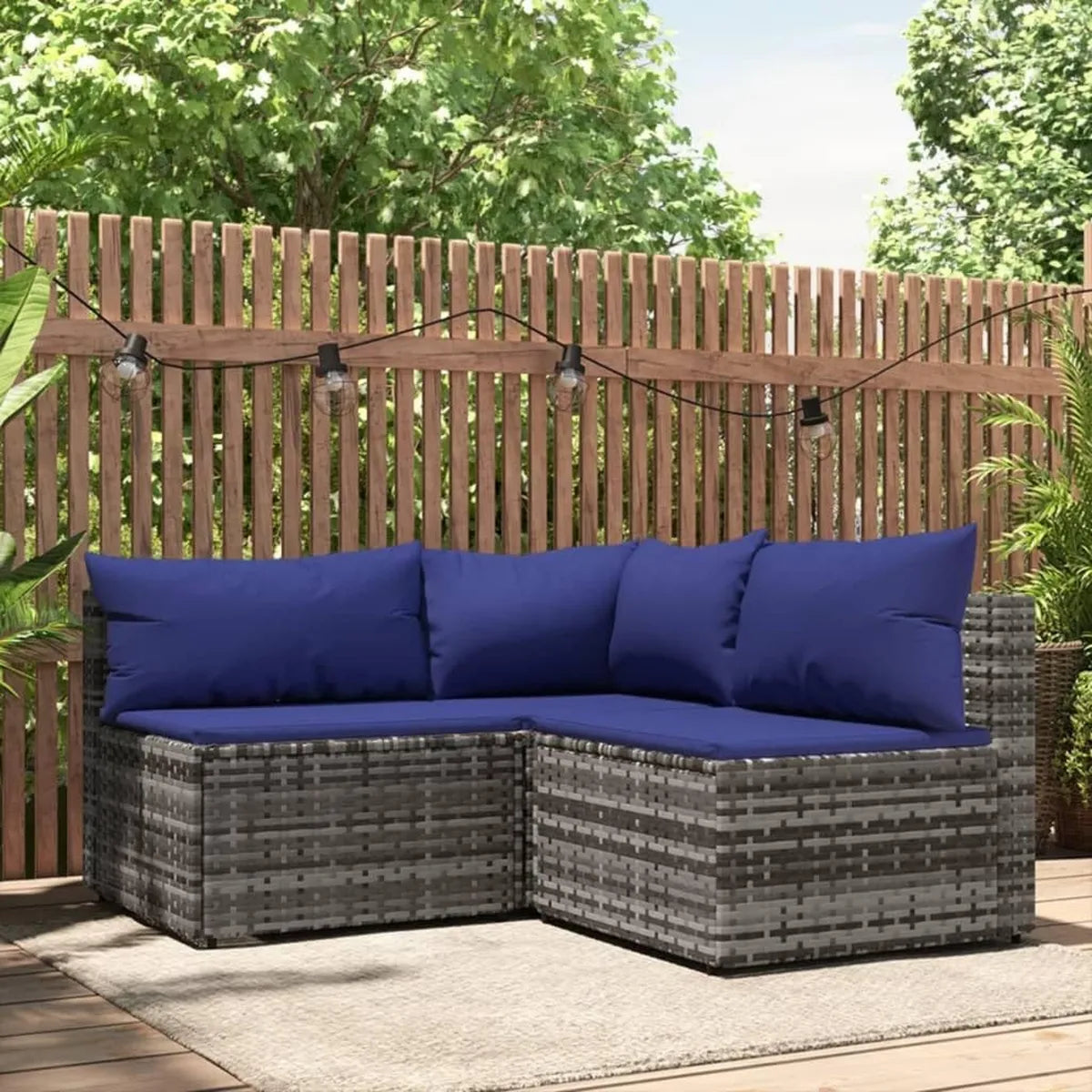 Set Divani da Giardino in Rattan Grigio con Cuscini, 3 Pezzi per Esterni