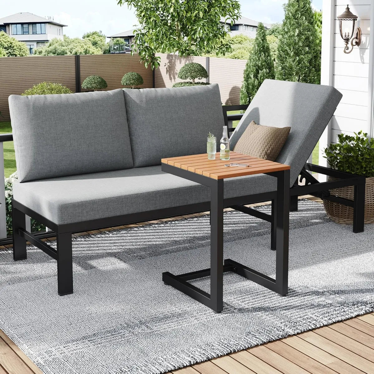 Divano da Giardino 3 Posti, Grigio, Inclinazione Regolabile, Tavolo Incluso