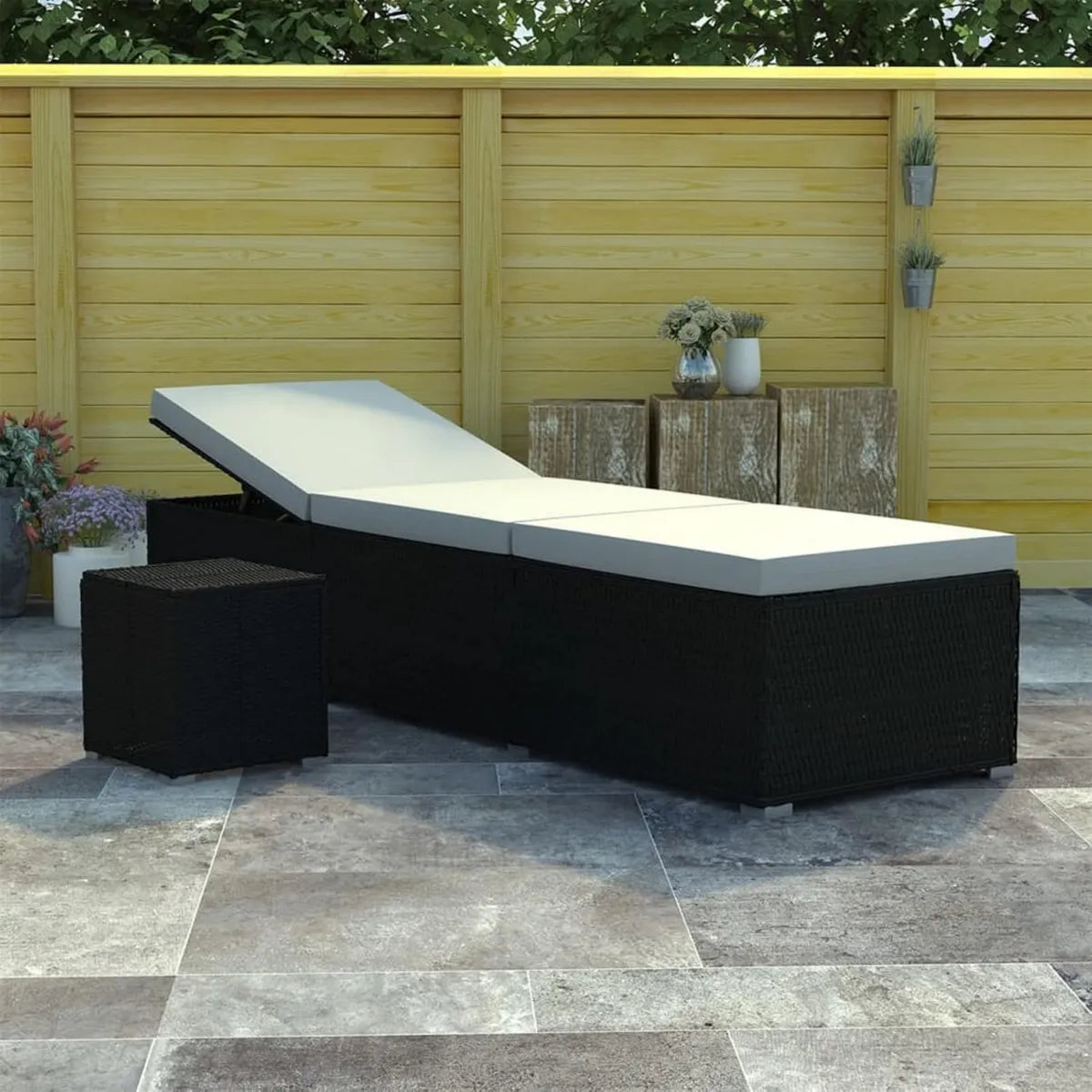 Sedia a Sdraio in Polyrattan con Cuscino e Tavolino da Tè, Nera, per Giardino e Piscina