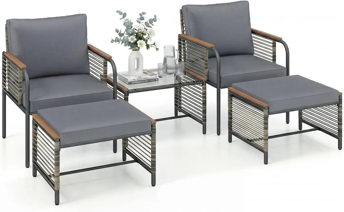 Set Arredo Giardino in Rattan da 5 Pezzi con Tavolo e Cuscini, Resistente alle Intemperie, per Terrazza e Balcone, Colore Grigio