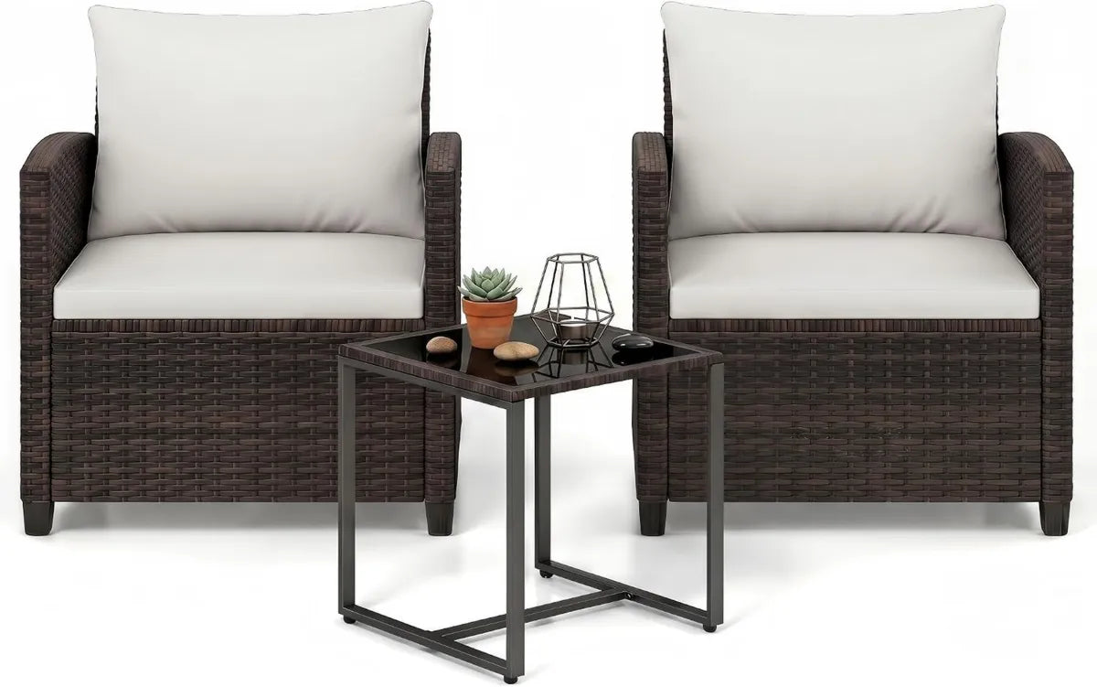Set Arredamento da Giardino 3 Pezzi per Esterni, 2 Poltrone con Cuscini e Tavolino in Vetro, Ideale per Balcone e Terrazza, Colore Marrone e Beige