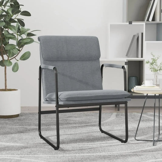 Poltrona design in tessuto grigio chiaro con schienale imbottito e struttura stabile in metallo, 55x64x80 cm, ideale per soggiorno e balcone