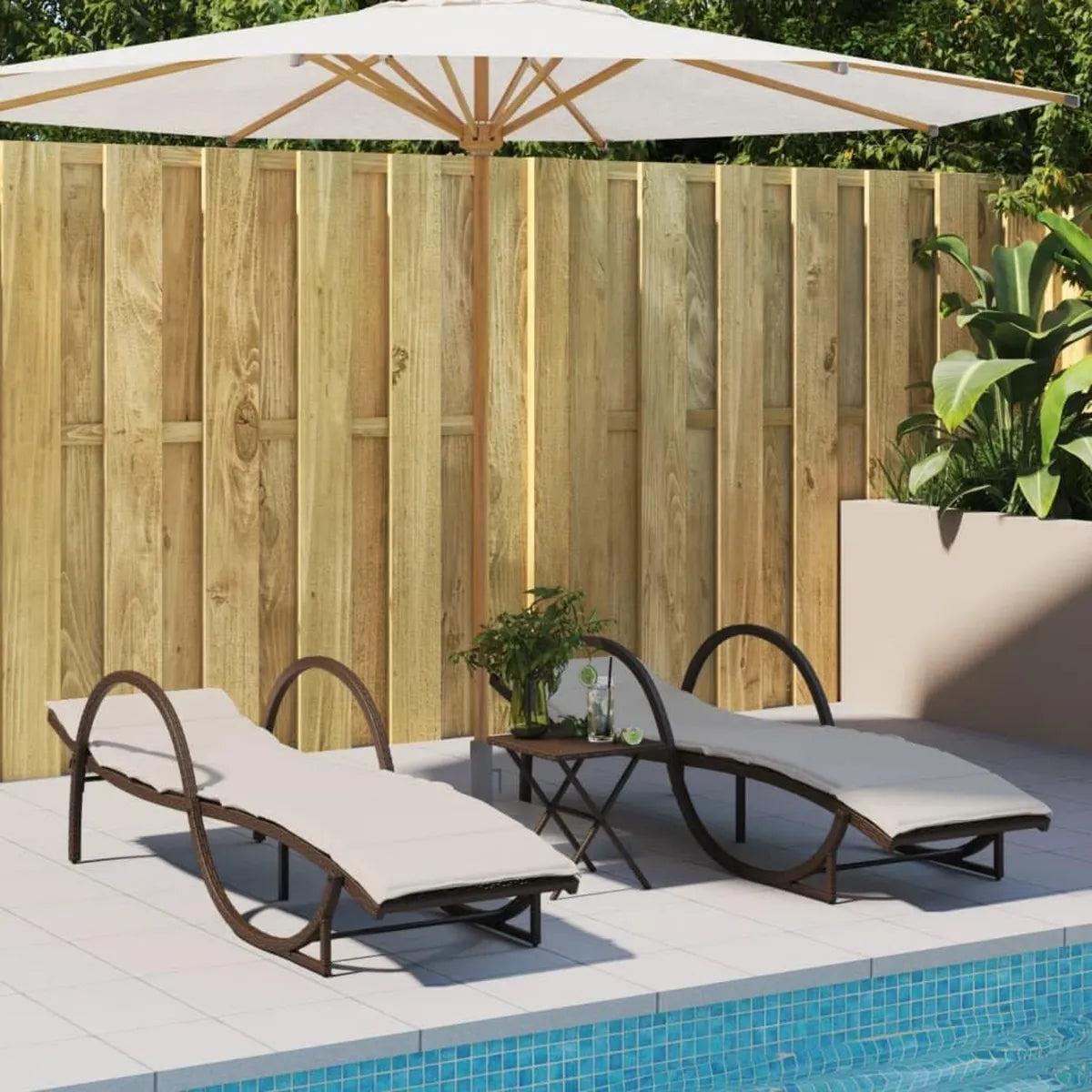 Set di 2 Lettini Prendisole in Polyrattan Marrone con Cuscini