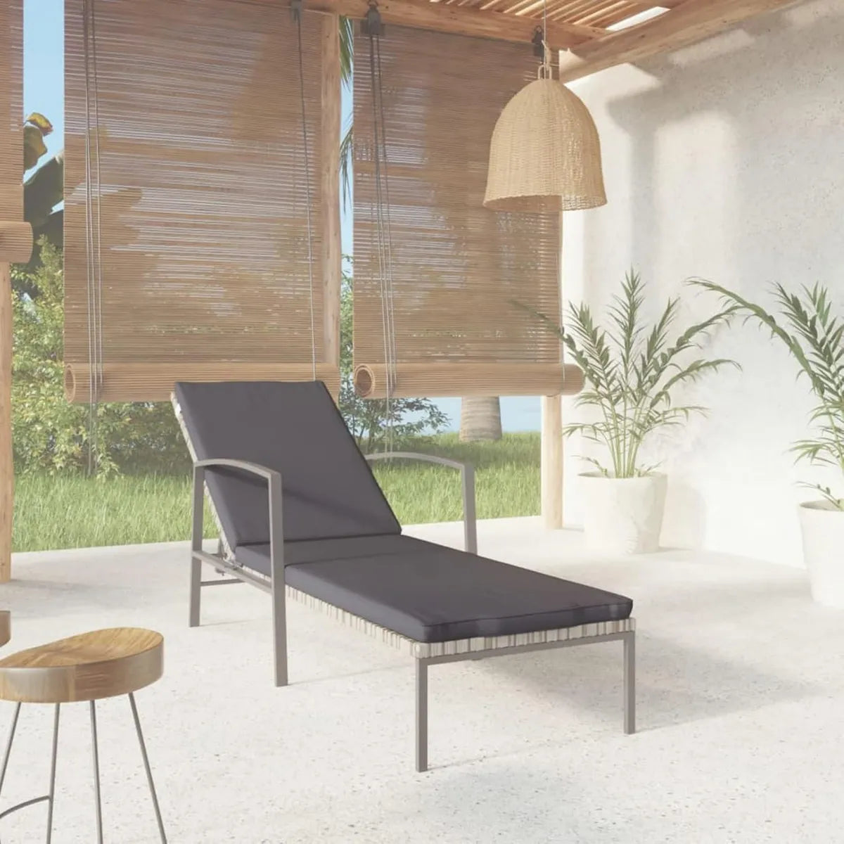 Lettino da Giardino in Rattan Sintetico Grigio con Cuscino