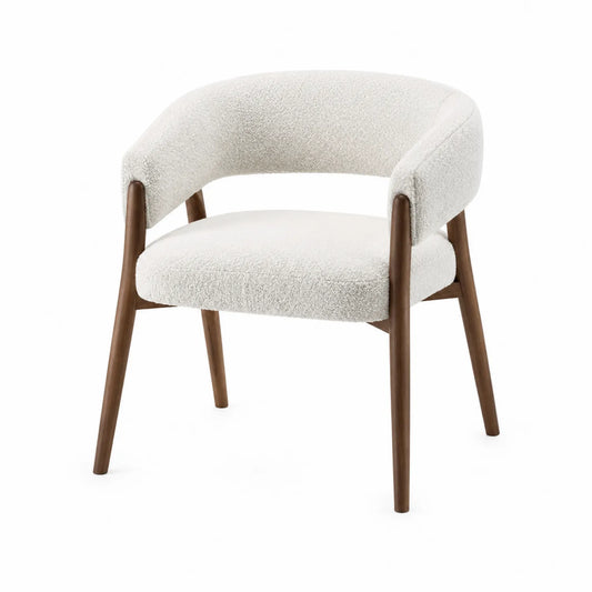 Sedia in legno massello imbottita in bouclé bianco